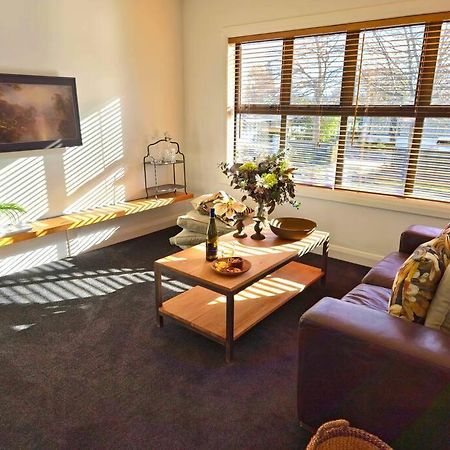 Apartment 2 - Haddin Court - Stunning Executive Blenheim Buitenkant foto